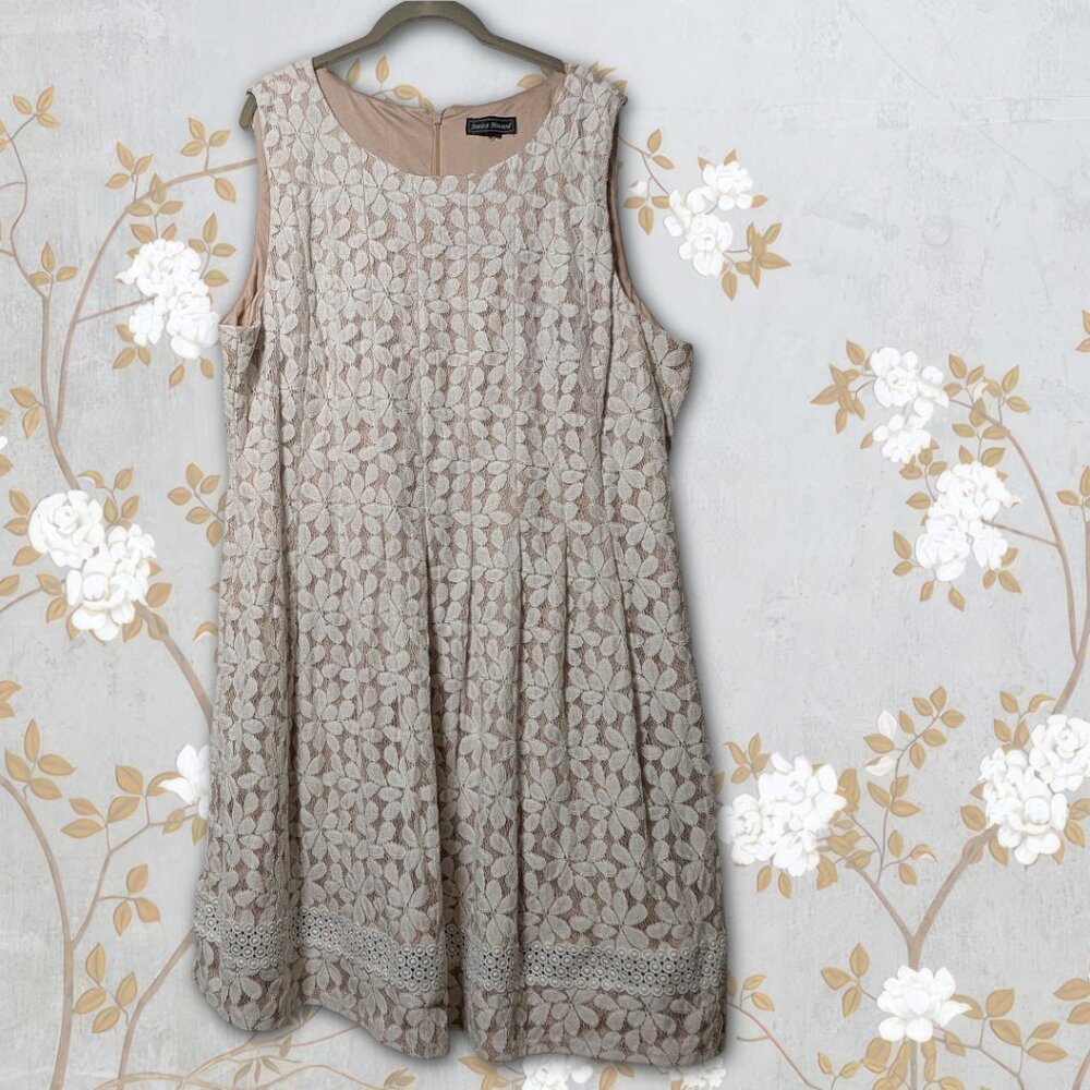Jessica Howard Beige with White Floral Lace Sleeveless Cocktail Dress sz 16/XL